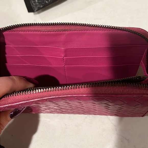 Bottega Veneta Intrecciato Orchid Purple pink Zip Wallet - Picture 5 of 15